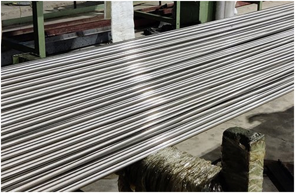 difference between steel and stainless steel